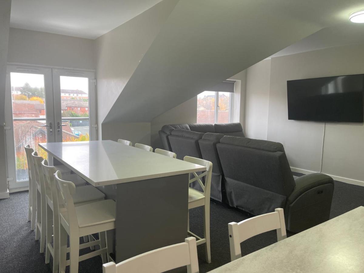Mays Apartments - 102 Mill Street, Free Parking, 2 Minute Walk To Baltic Market And City Centre - Apartments Sleep 1-10 Guests 리버풀 외부 사진