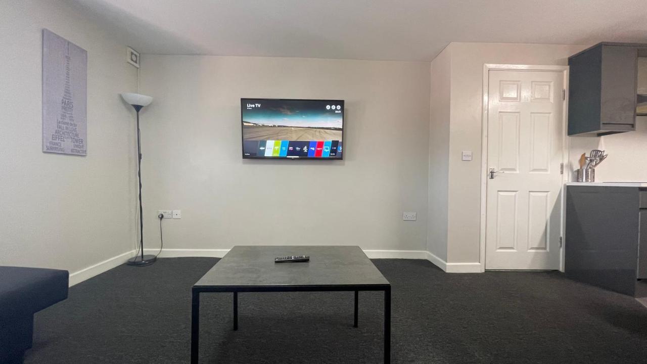Mays Apartments - 102 Mill Street, Free Parking, 2 Minute Walk To Baltic Market And City Centre - Apartments Sleep 1-10 Guests 리버풀 외부 사진