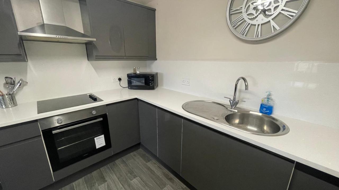 Mays Apartments - 102 Mill Street, Free Parking, 2 Minute Walk To Baltic Market And City Centre - Apartments Sleep 1-10 Guests 리버풀 외부 사진