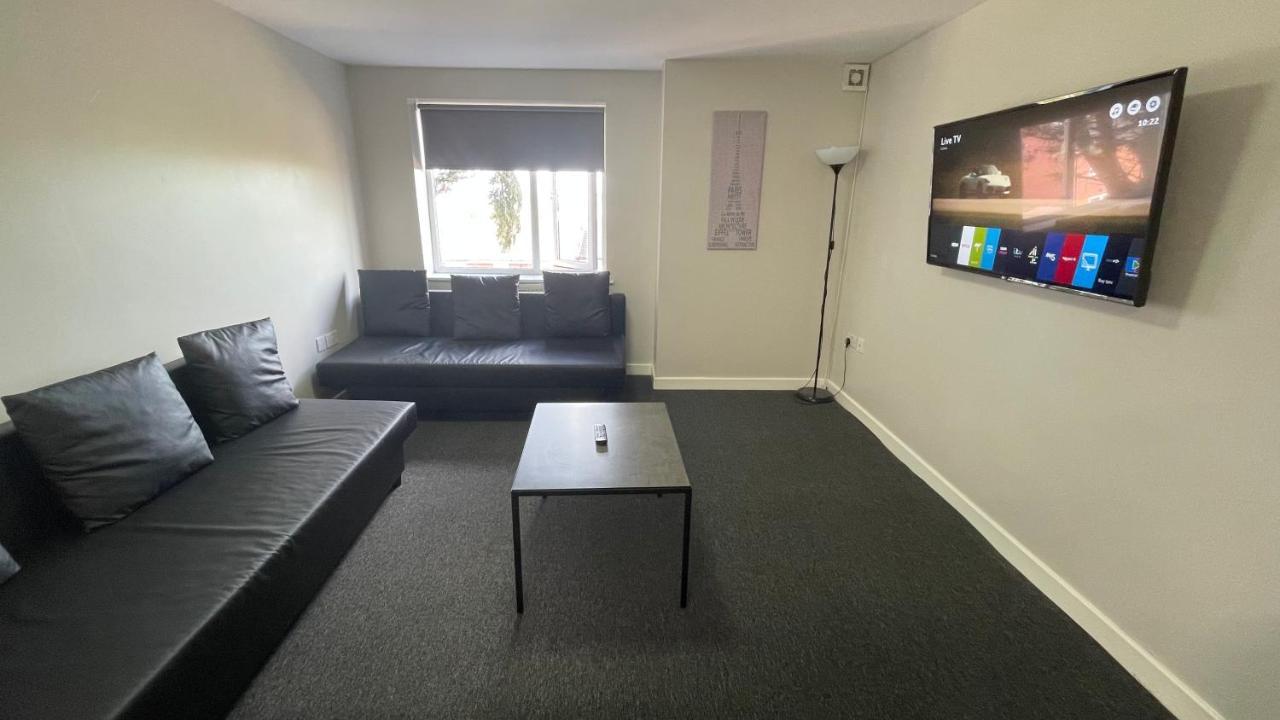 Mays Apartments - 102 Mill Street, Free Parking, 2 Minute Walk To Baltic Market And City Centre - Apartments Sleep 1-10 Guests 리버풀 외부 사진