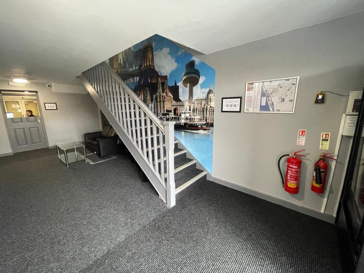 Mays Apartments - 102 Mill Street, Free Parking, 2 Minute Walk To Baltic Market And City Centre - Apartments Sleep 1-10 Guests 리버풀 외부 사진