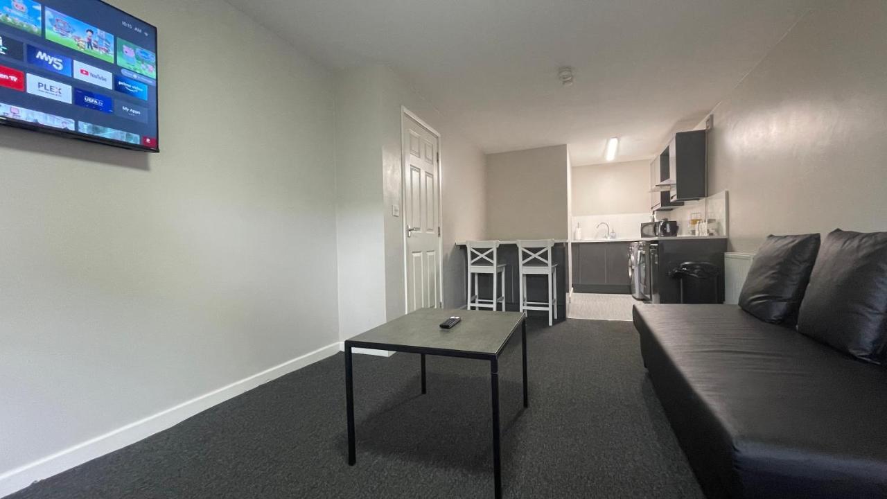 Mays Apartments - 102 Mill Street, Free Parking, 2 Minute Walk To Baltic Market And City Centre - Apartments Sleep 1-10 Guests 리버풀 외부 사진