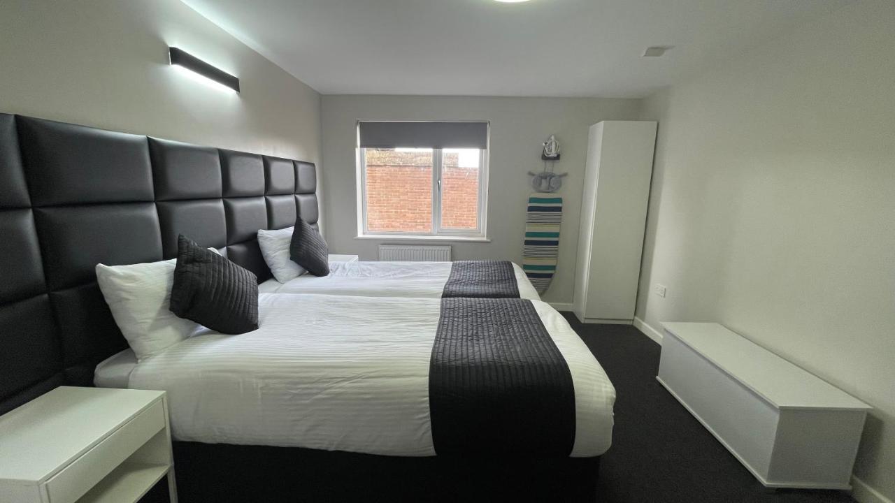 Mays Apartments - 102 Mill Street, Free Parking, 2 Minute Walk To Baltic Market And City Centre - Apartments Sleep 1-10 Guests 리버풀 외부 사진