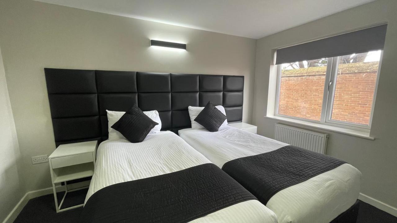 Mays Apartments - 102 Mill Street, Free Parking, 2 Minute Walk To Baltic Market And City Centre - Apartments Sleep 1-10 Guests 리버풀 외부 사진
