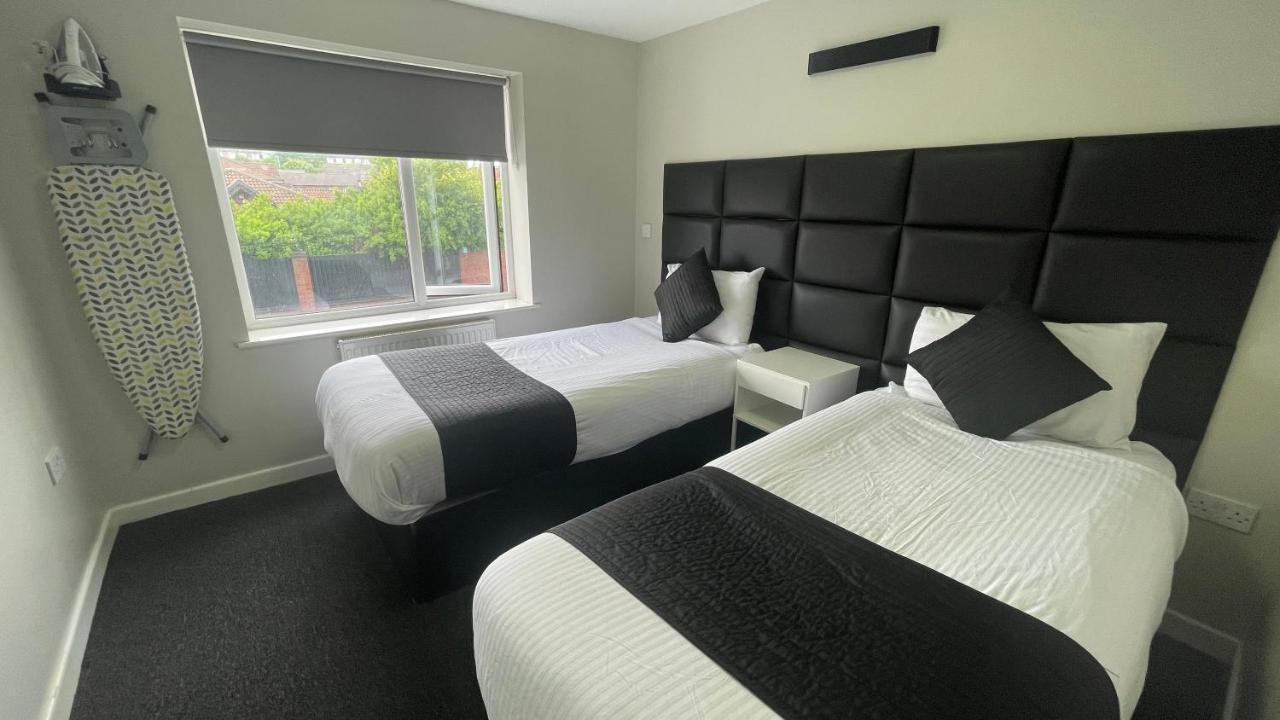 Mays Apartments - 102 Mill Street, Free Parking, 2 Minute Walk To Baltic Market And City Centre - Apartments Sleep 1-10 Guests 리버풀 외부 사진