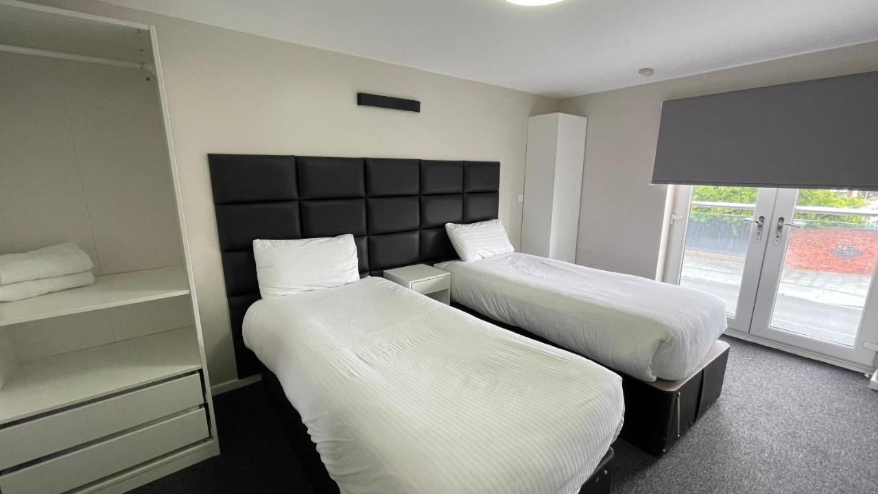 Mays Apartments - 102 Mill Street, Free Parking, 2 Minute Walk To Baltic Market And City Centre - Apartments Sleep 1-10 Guests 리버풀 외부 사진