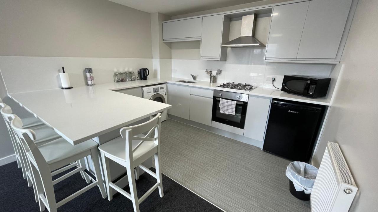 Mays Apartments - 102 Mill Street, Free Parking, 2 Minute Walk To Baltic Market And City Centre - Apartments Sleep 1-10 Guests 리버풀 외부 사진