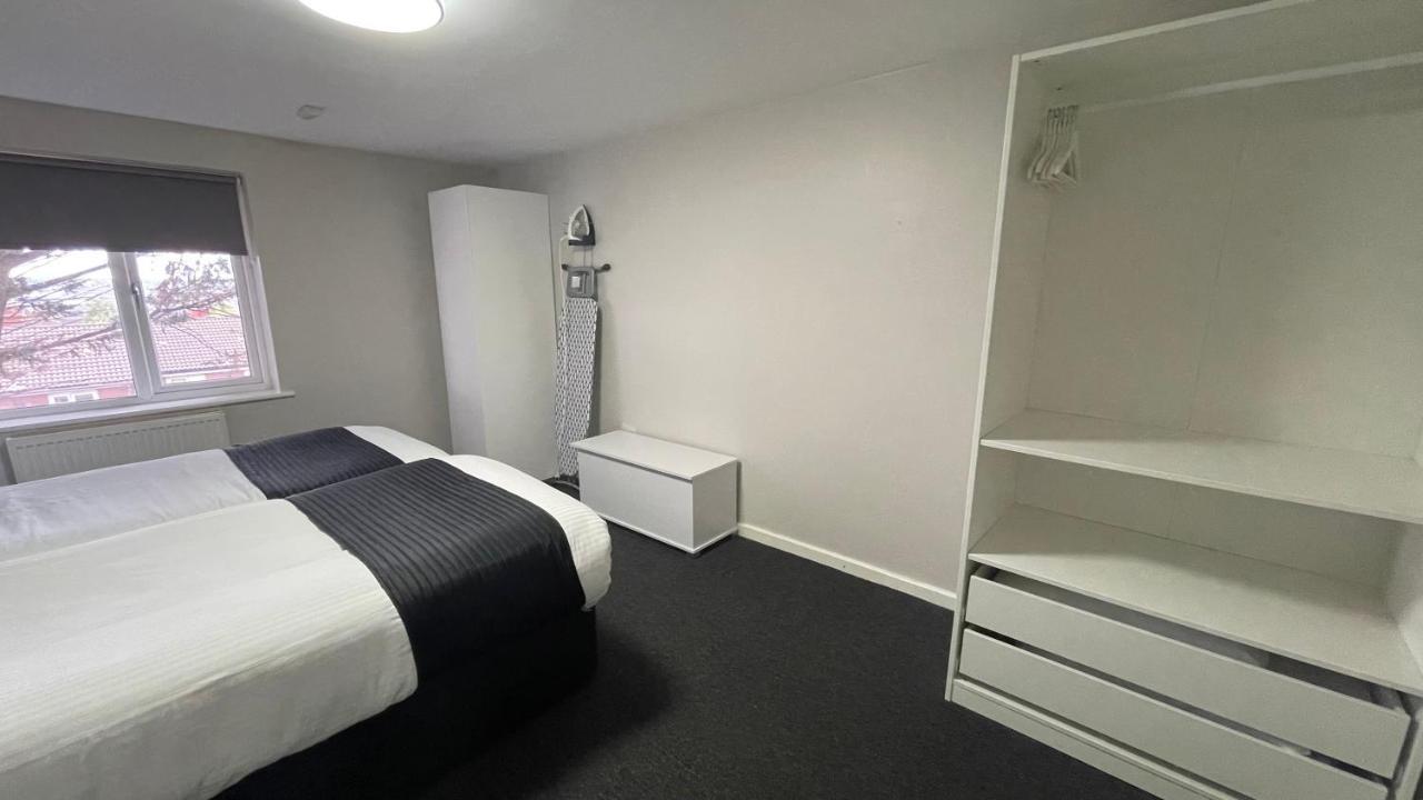 Mays Apartments - 102 Mill Street, Free Parking, 2 Minute Walk To Baltic Market And City Centre - Apartments Sleep 1-10 Guests 리버풀 외부 사진